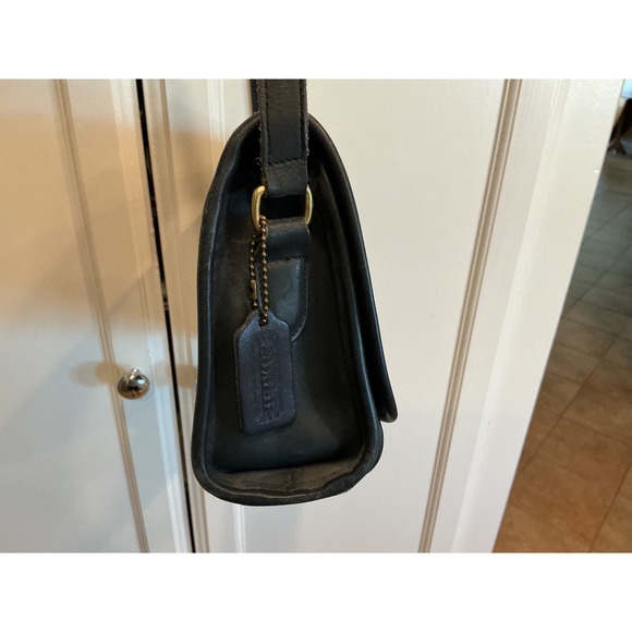 Vintage Coach Crossbody Purse Black Leather Turnlock Flap Bag Classic Handbag - Picture 5 of 16